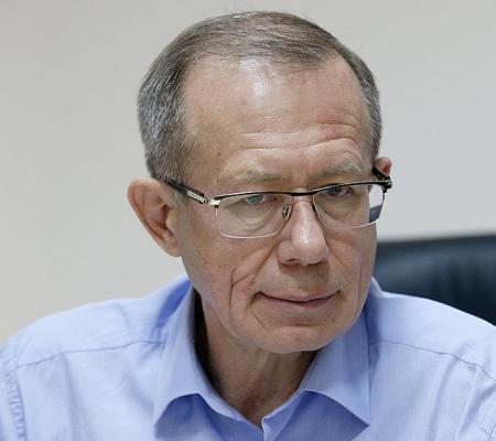 Толстов Сергей Валерианович