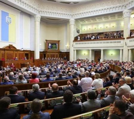 Сюрпризы от власти. Поворот к выборам Верховной Рады?