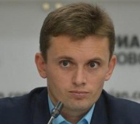 НА ШЛЯХУ ДО САМОІЗОЛЯЦІЇ УКРАЇНИ…
