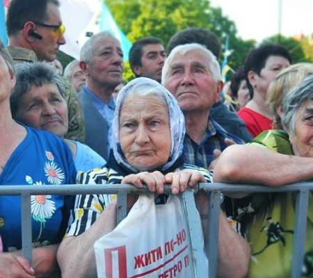 БОРЬБА ЗА ПОВЕСТКУ ДНЯ: СОЦИАЛЬНЫЙ КОНСТРУКТИВИЗМ В УКРАИНСКОЙ ПОЛИТИКЕ