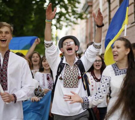 Предвыборные сдвиги и манёвры в украинской политике