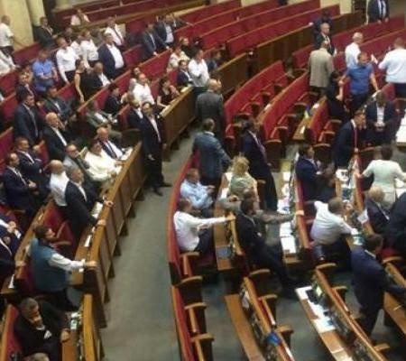 Слуга застройщиков? Что означает принятый Радой закон 1059