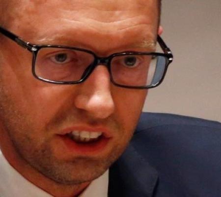 Арсеній Петрович Яценюк за ширмою прем'єрства