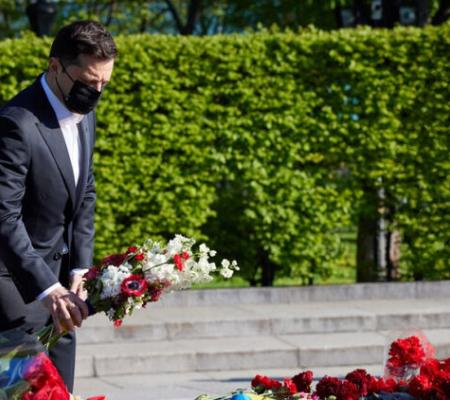  День, пропахший порохом. Как во время войны в Украине будут праздновать 9 мая