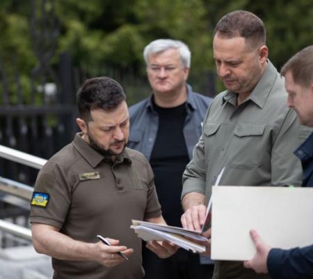 Российское вторжение: 100 дней войны в Украине.