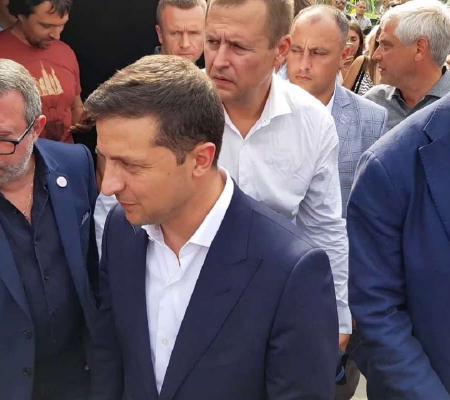 Паспорта на стол. Что стоит за таинственным "указом" о гражданстве Корбана
