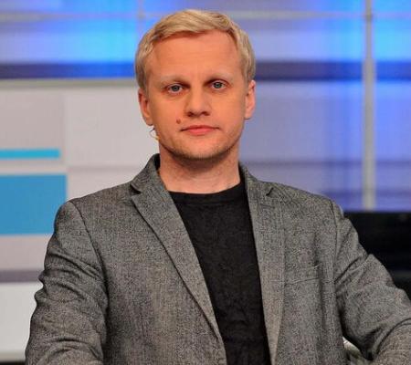 Пошла волна с Запада. Почему прозападные силы атакуют Зеленского по военной теме