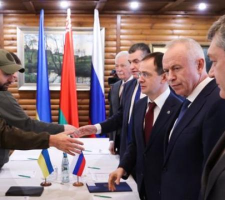 Что происходит вокруг "мирных переговоров" между Украиной и РФ