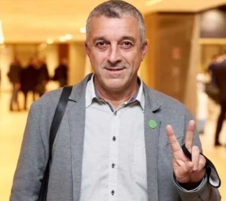 "Выписывали спецслужбы". Что означает законопроект о "запрете критики власти", который внесли "слуги народа"