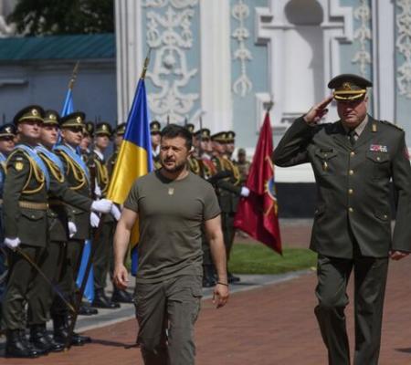 "Прекратить слушать розовые сказки". Почему в Украине заговорили о долгой войне и готово ли к ней общество