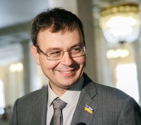 Економічний "гетьманат": як політика Данила Гетманцева нищить рейтинг влади
