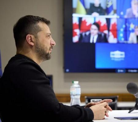 Бунт против "байрактарщины". Почему в Украине все громче говорят о необходимости поменять информполитику