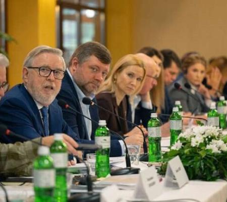 Колебания Банковой. Почему заявление Рады об отказе от выборов во время войны еще не означает, что их не будет