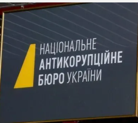 "Ігнорувати не можна звітувати": директор НАБУ ухиляється від виконання обов'язків