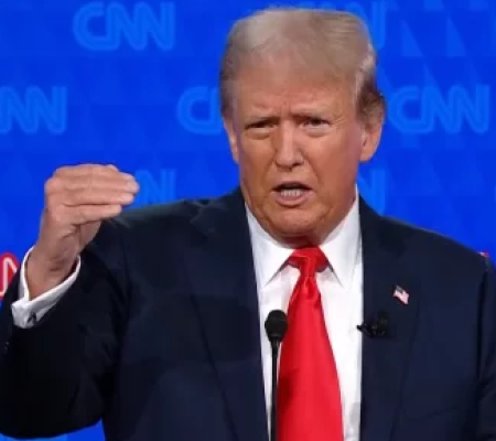 Трамп не хочет: эксперт объяснил, почему США тормозят санкции против рф