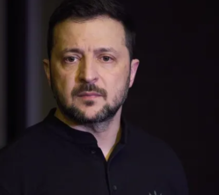 "Треба тиснути на Росію": Зеленський – про новий удар ворога по Києву, постачання зброї і ситуацію на фронті. Відео