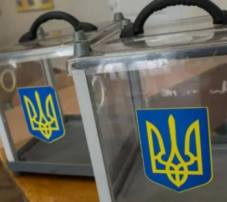 Законопроекты, парламент и разговоры: эксперт оценил, готовятся ли выборы в Украине во время войны