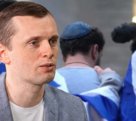 Руслан Бортник. Почему закон об антисемитизме пролежал у Президента 4 года, а подписали его именно сейчас?
