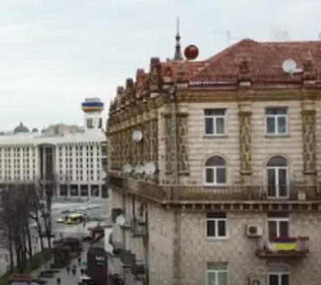 У Києві стає дуже важко жити, і це одна з ключових стратегій Росії, - політолог