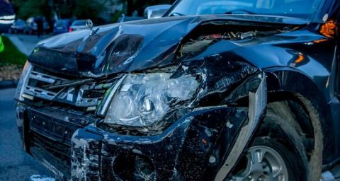 От чего умирают украинцы: количество погибших на дорогах в 5 раз больше чем военнослужащих на Донбассе