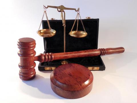 Digitalization of public governance and improvement of legal norms of appeals of service activity of public authorities in Ukraine