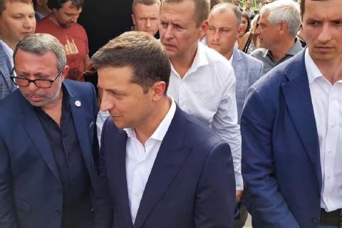 Паспорта на стол. Что стоит за таинственным "указом" о гражданстве Корбана