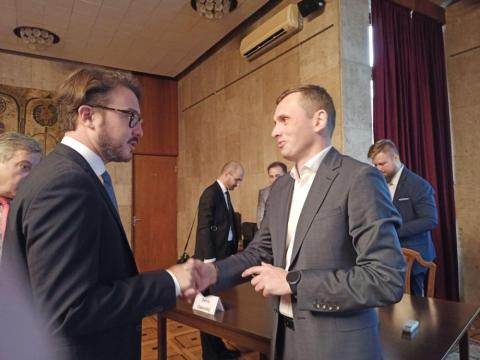 УІП презентував дослідження "СІМ СЦЕНАРІЇВ: від тріумфу до занепаду" дипломатичному корпусу в Україні.