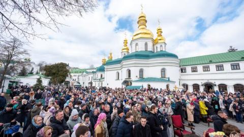 Три сценария для УПЦ и власти. Чего ждать в Киево-Печерской Лавре 29 марта