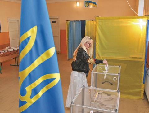 Вибори в умовах війни: чи піде на це влада