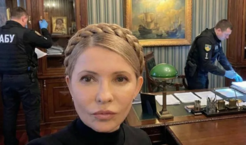 Руслан Бортник. Тимошенко пытаются убрать как «третьего лишнего» в большой войне за контроль над Радой