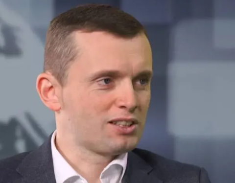 Коли запускається гонка озброєнь, її потім дуже важко зупинити: політолог Руслан Бортнік