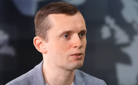 Трамп міг одноосібно почати війну з Іраном, але закінчити вже не може: політолог Руслан Бортнік