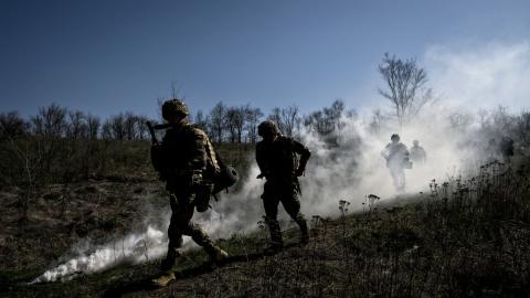 Є шанс, що Великоднє перемир'я спрацює, та повного припинення вогню очікувати не варто: політолог Руслан Бортнік