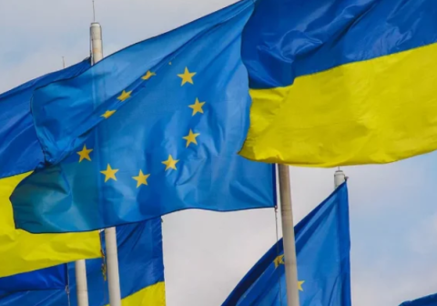 Не лише для угорців: Україна розширить права кількох нацменшин