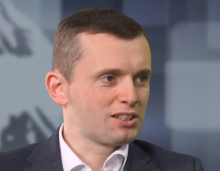 Перспективи успіху в переговорах про мир залишаються, але досить малі: політолог Руслан Бортнік