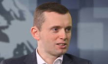 Від зміни прем'єра стратегічний курс України не зміниться: політолог Руслан Бортнік